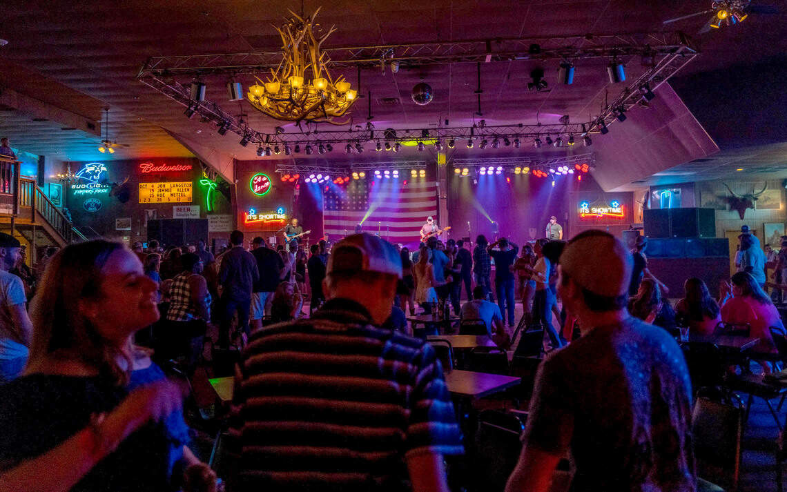 The Hunting Wives seeks Southern line dancers in Charlotte | Charlotte